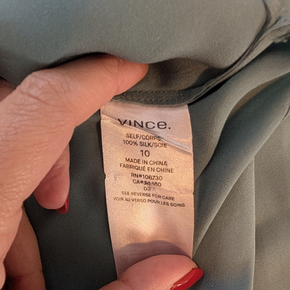Vince 100% Silk Dusty Blue Button Down Top - Picture 4 of 6
